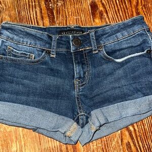 Aeropostale Midi Shorts